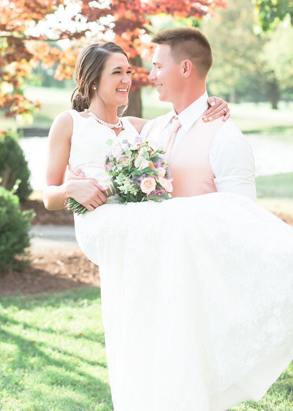 SSP fall wedding|bride and groom| peach and gray wedding