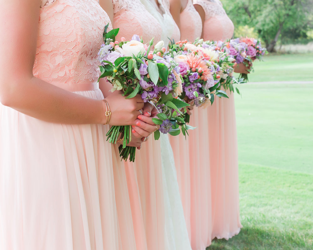 SSP fall wedding|bridal party| floral details| peach and gray wedding