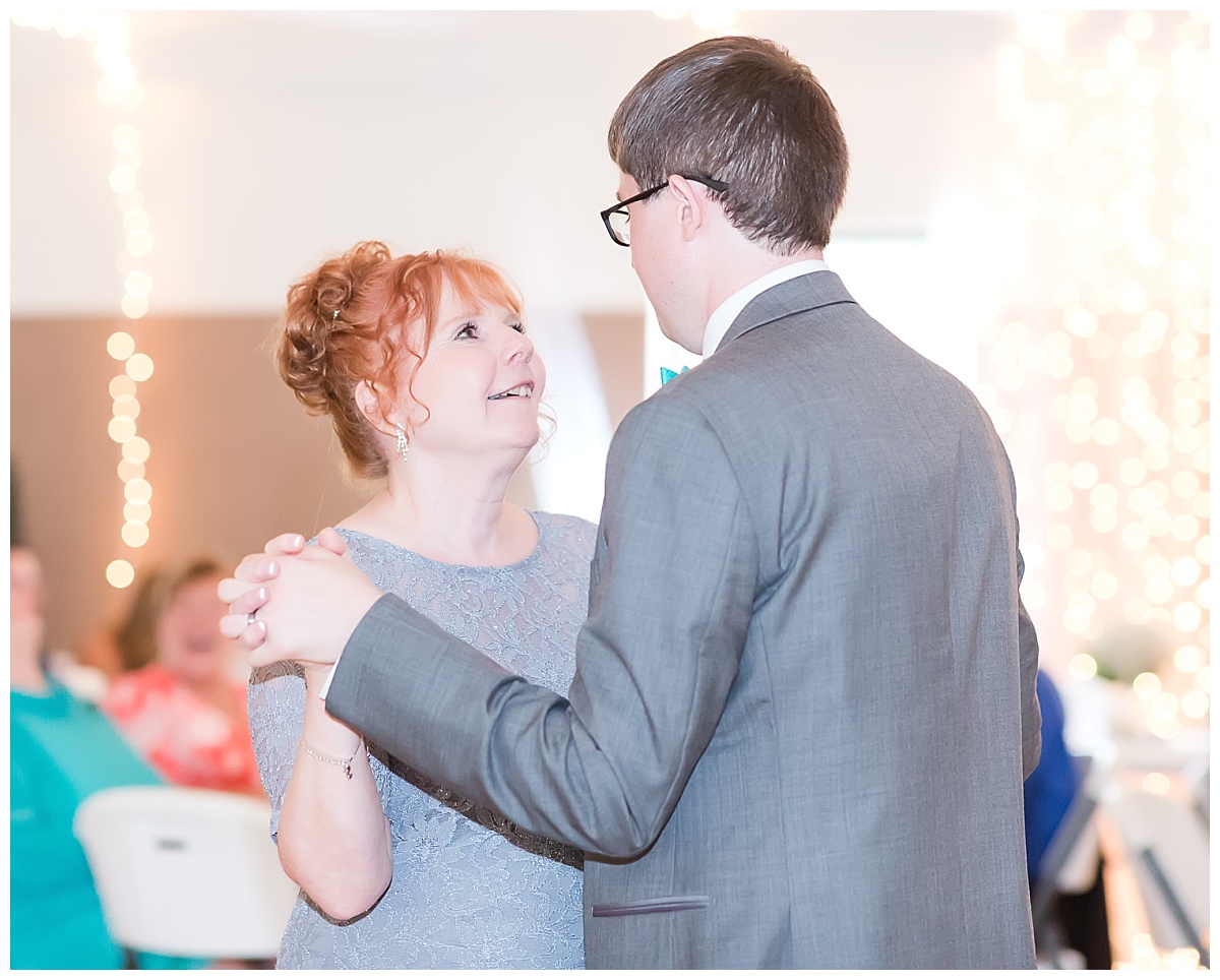 wedding reception | mother son dance