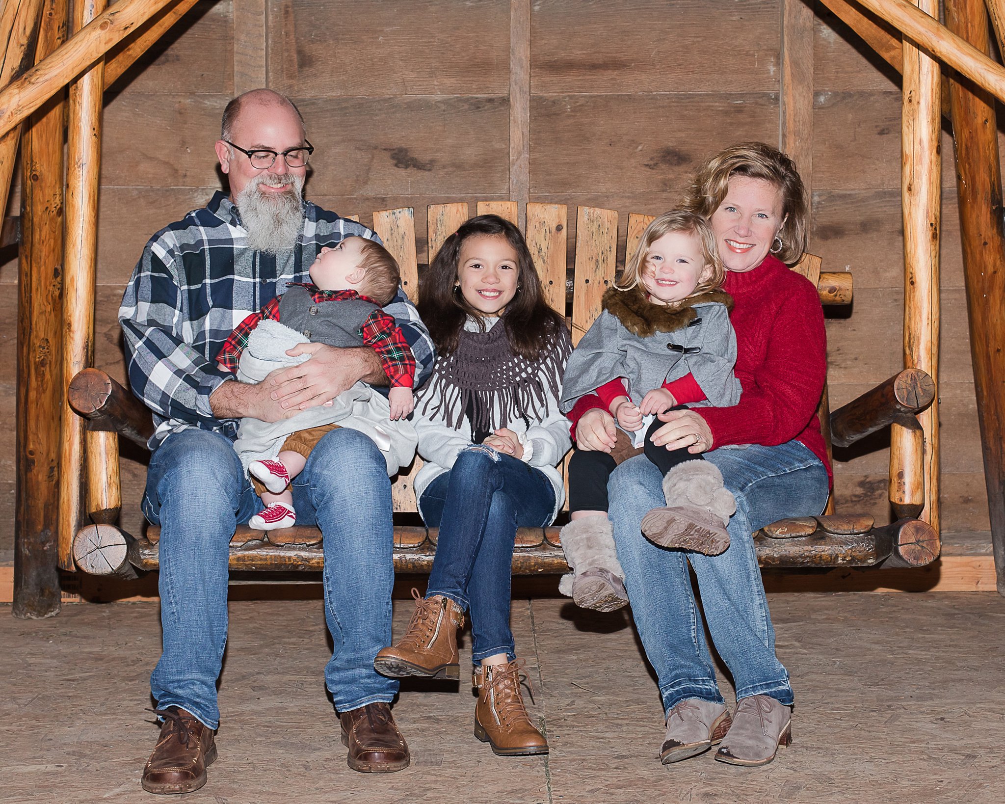 Family Session at Stauffer Farms